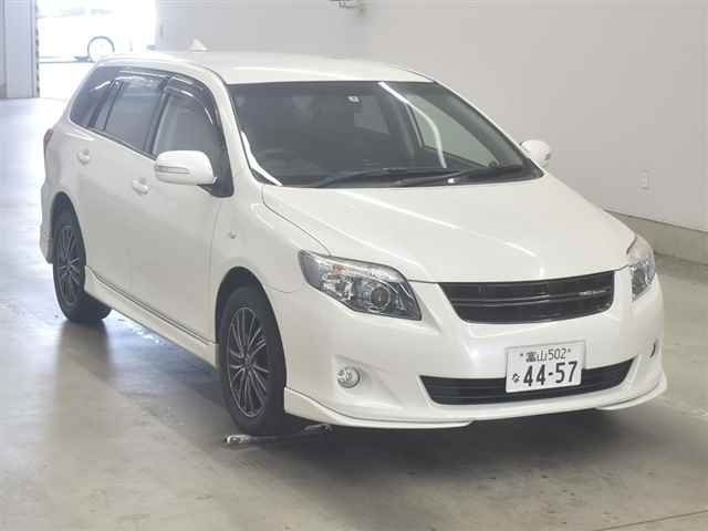 50002 Toyota Corolla fielder NZE144G 2011 г. (MIRIVE Aichi)